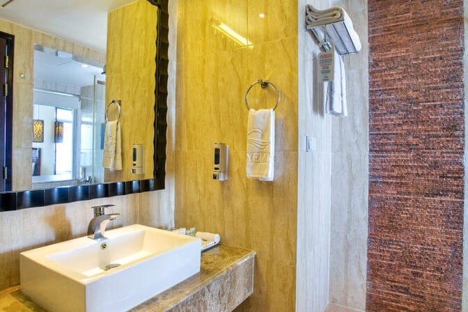 Super Deluxe family room ensures that your stay is both relaxing and enjoyable