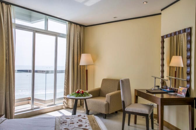 infinity sea view-The location is ideal for beach lovers, with easy access to the shore