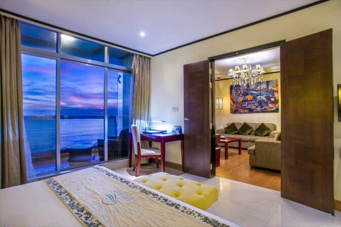 including a family room with a 180-degree view of the Bay of Bengal, Panorama Ocean Suites ensures that your stay is both relaxing and enjoyable