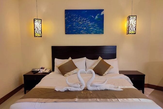 Super Deluxe family room ensures that your stay is both relaxing and enjoyable